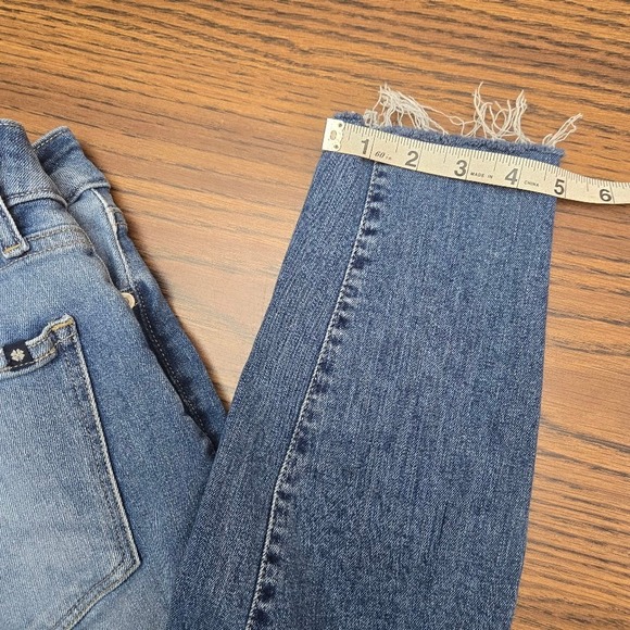 Lucky Brand Lolita Low Rise Ankle Skinny Jeans‎ Size 8/29A Distressed Hem - Picture 6 of 10